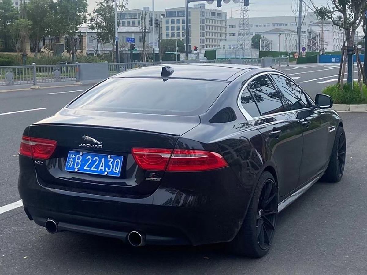 捷豹 XE  2018款 2.0T 300PS 四驅(qū)R-Sport運動版圖片