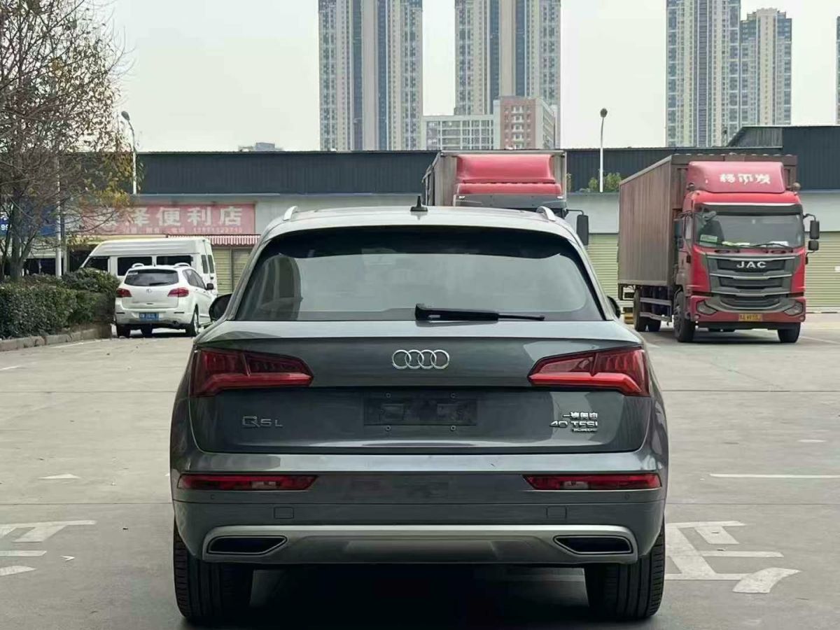 奧迪 奧迪Q3  2020款 35 TFSI 時尚動感型圖片