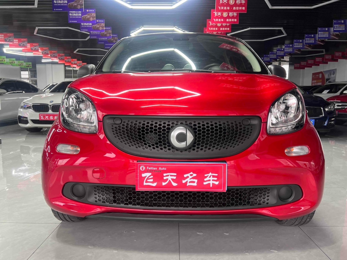 2017年12月smart forfour  2016款 1.0L 52千瓦靈動(dòng)版