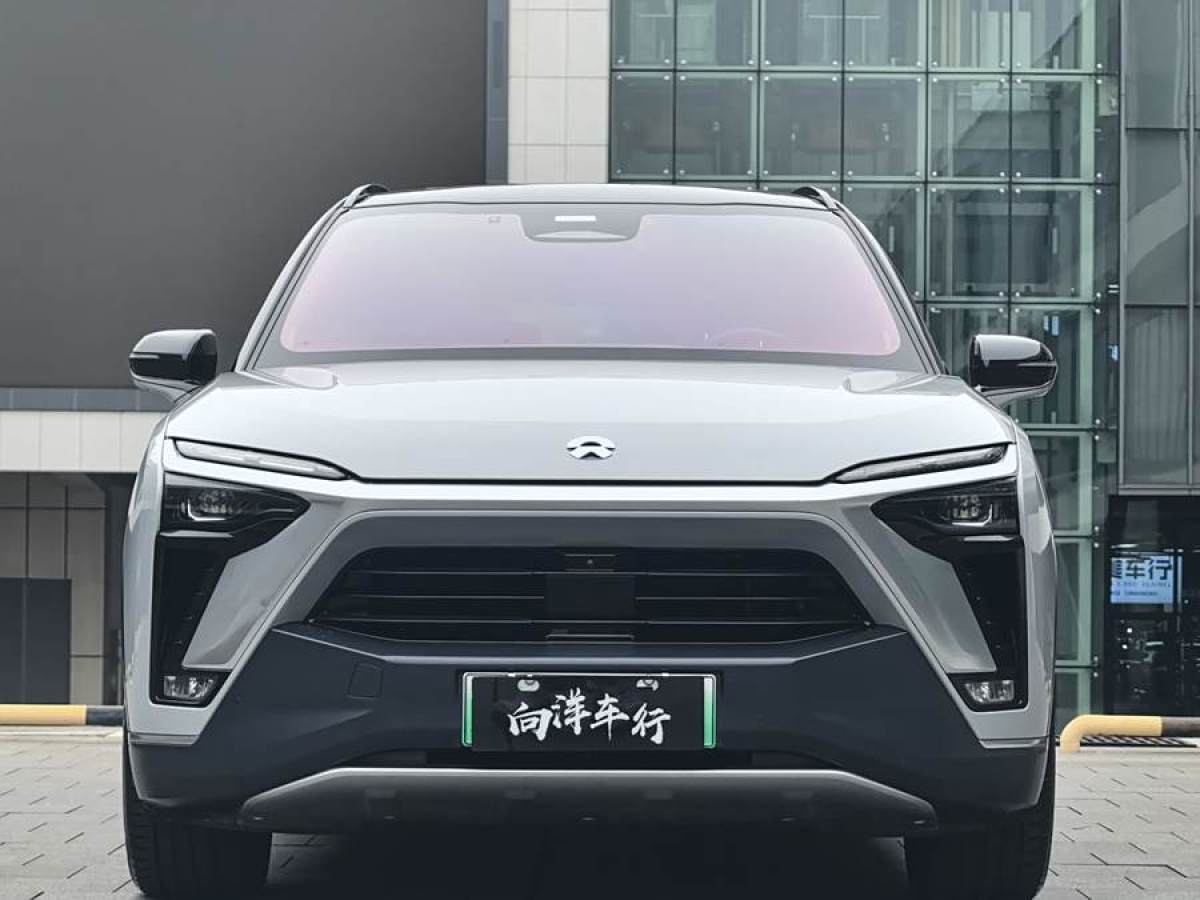 蔚來 ES8  2020款 415KM 基準(zhǔn)版 六座版圖片