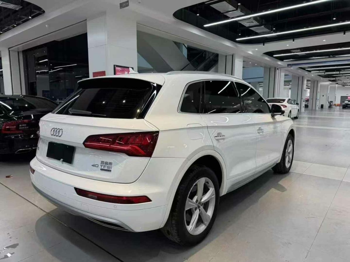 奧迪 奧迪Q3  2019款  35 TFSI 時尚動感型圖片