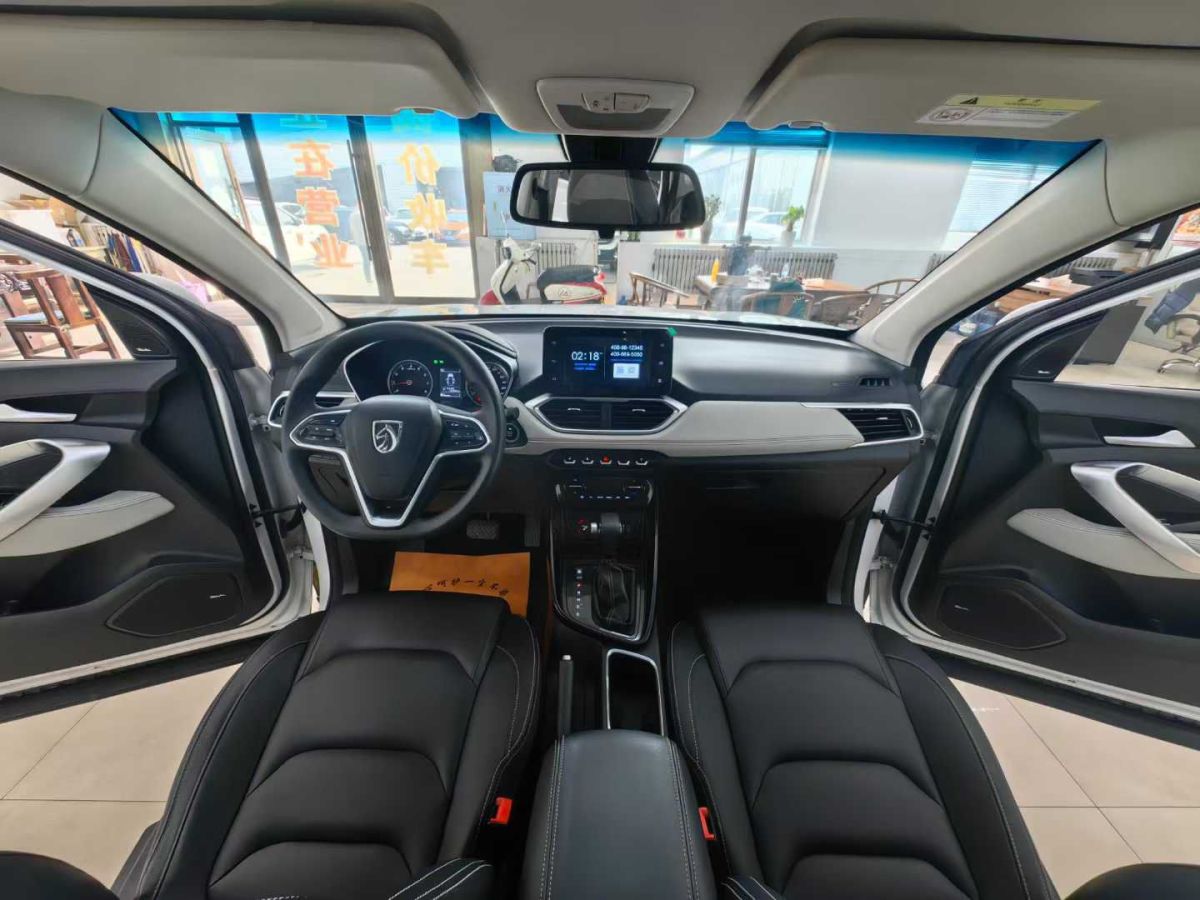 寶駿 530  2019款  1.5T CVT尊貴型 國VI圖片