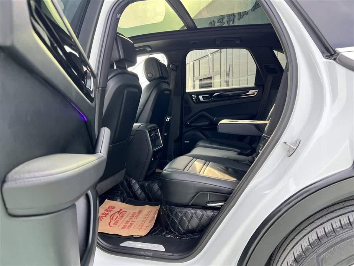 保時(shí)捷 Cayenne  2019款 Cayenne 3.0T圖片