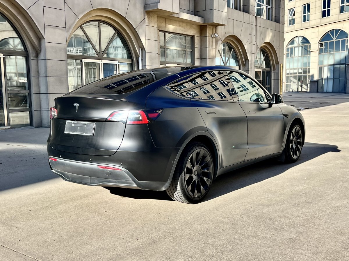 特斯拉 Model Y  2023款 長(zhǎng)續(xù)航煥新版 雙電機(jī)全輪驅(qū)動(dòng)圖片