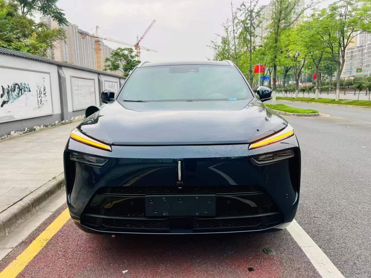 奔馳 V級(jí)  2024款 V 300 尊貴版圖片