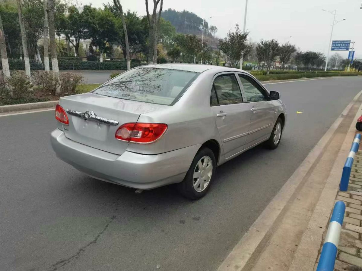 豐田 花冠  2011款 1.6L 自動經(jīng)典版圖片