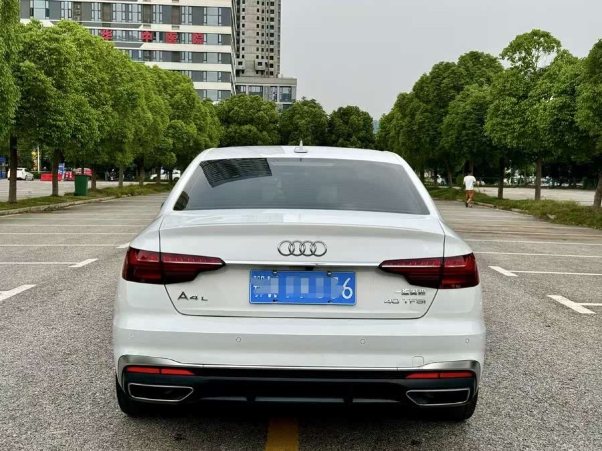 奧迪 奧迪A4L  2022款 40 TFSI 時尚動感型圖片