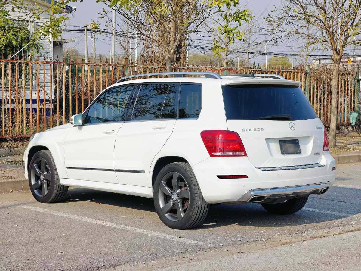 奔馳 奔馳GLK級  2013款 GLK 300 4MATIC 動感天窗型圖片