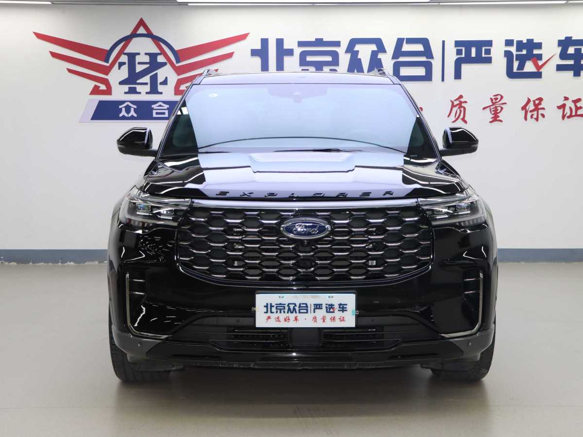 福特 探險(xiǎn)者  2023款 EcoBoost 285 四驅(qū)ST-LINE 6座圖片