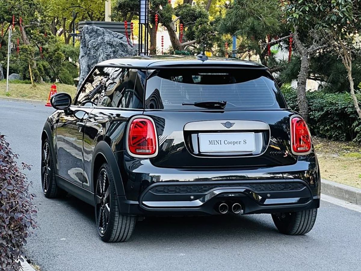 MINI MINI  2023款 2.0T COOPER S 國王十字特別版圖片