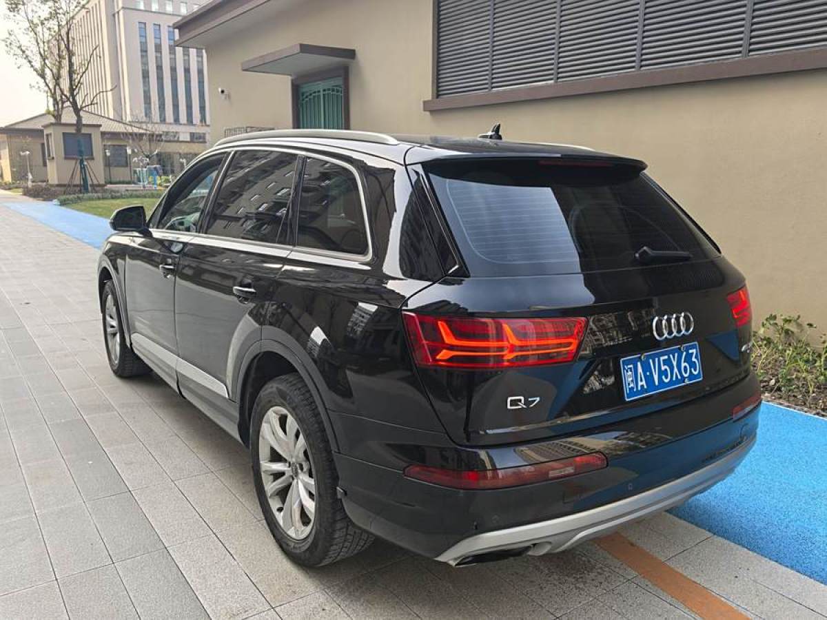 奧迪 奧迪Q7  2018款 45 TFSI 技術(shù)型圖片