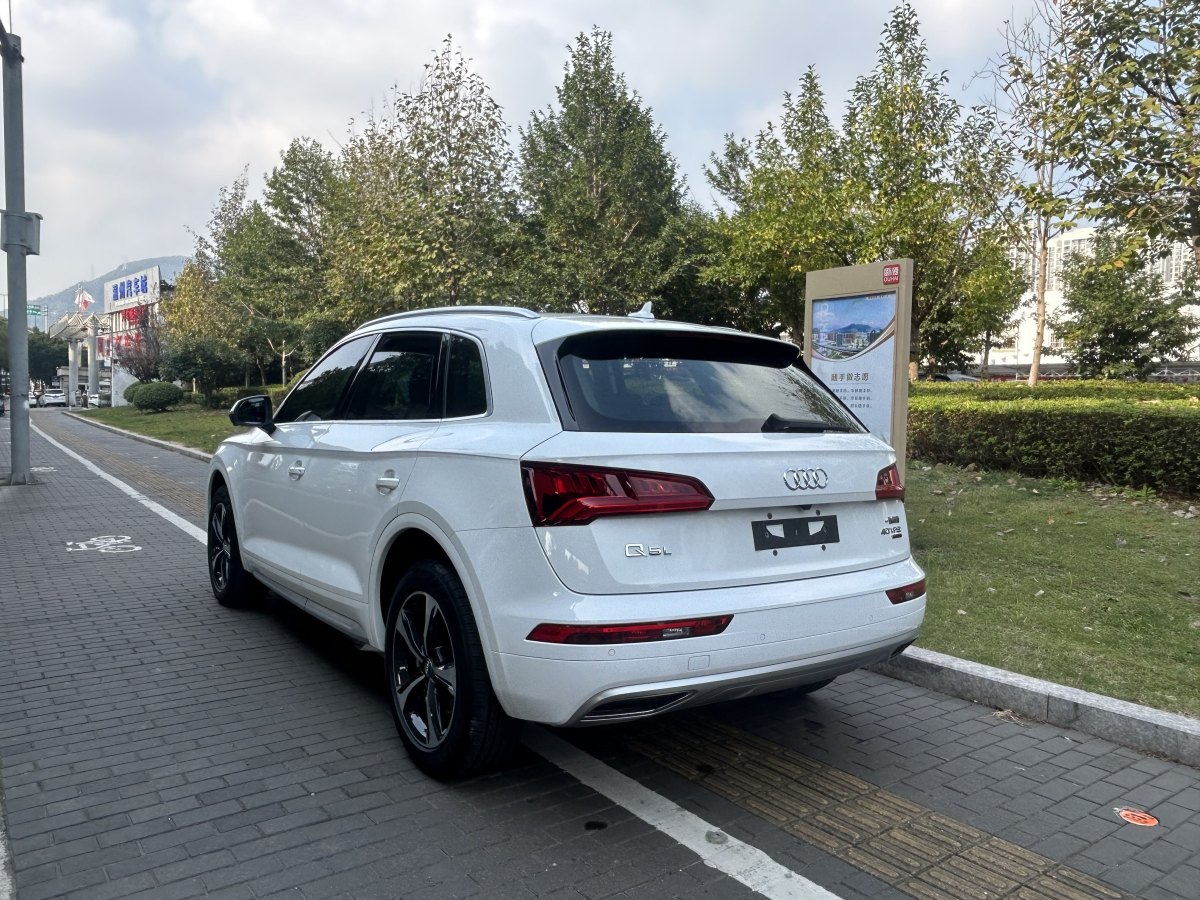 奧迪 奧迪Q5L  2020款 改款 40 TFSI 榮享進(jìn)取型圖片