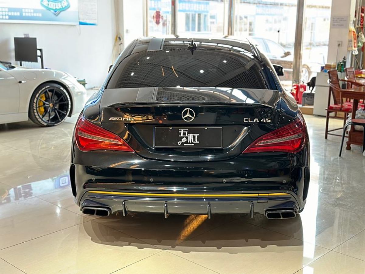 奔馳 奔馳CLA級(jí)AMG  2017款 AMG CLA 45 4MATIC 暗夜雷霆限量版圖片