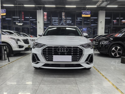 2020年2月 奧迪 奧迪Q3 35 TFSI 進(jìn)取動(dòng)感型圖片