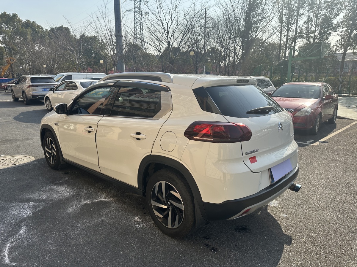 雪鐵龍 C3-XR  2015款 1.6L 手動時尚型圖片