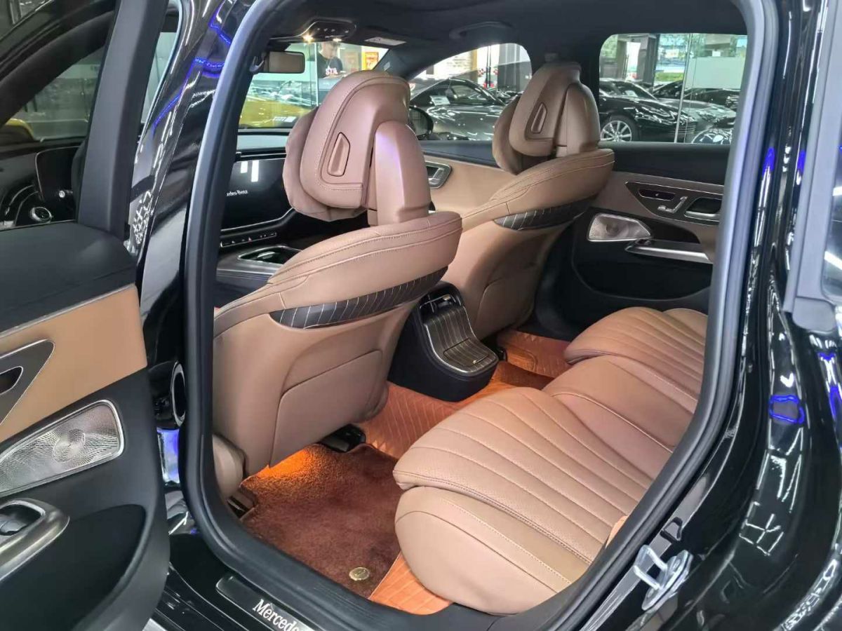奔馳 奔馳E級  2024款 E 300 L 豪華型圖片