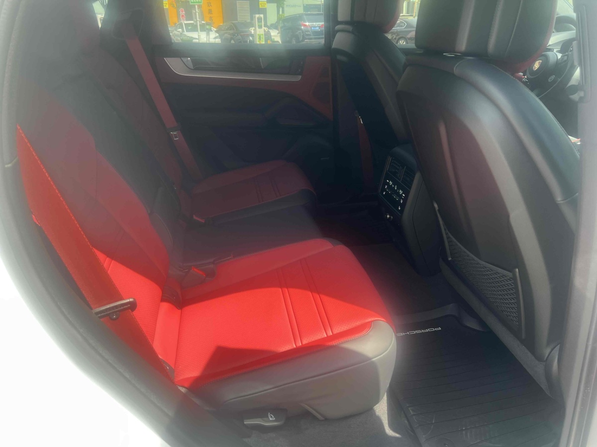 保時(shí)捷 Cayenne  2024款 Cayenne Coupé 3.0T圖片