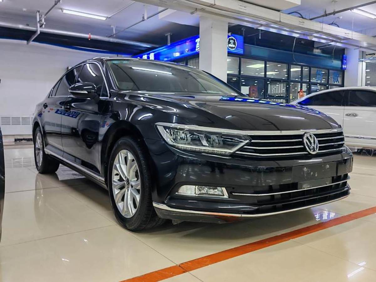 大眾 邁騰  2018款 改款 330TSI DSG 豪華型圖片