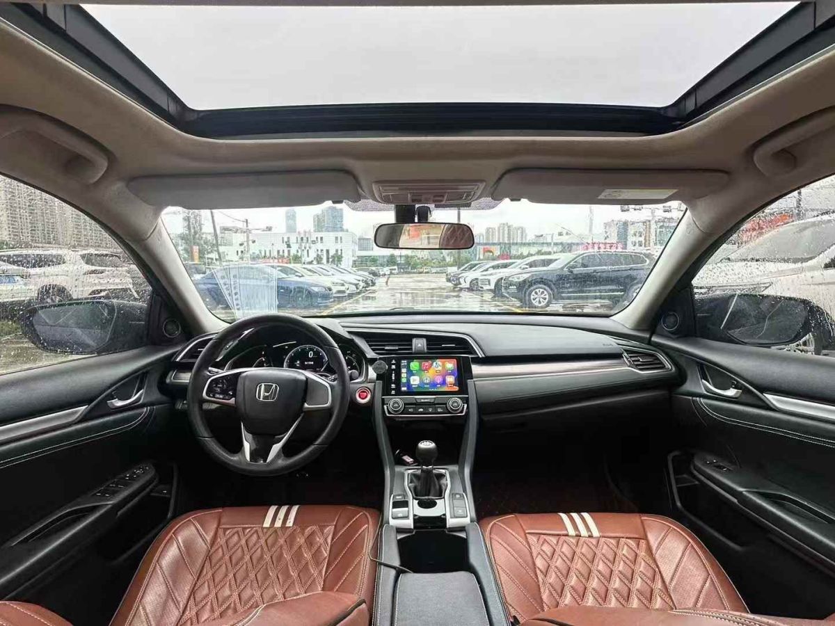 本田 思域  2021款 HATCHBACK 220TURBO 手動(dòng)駕趣控圖片