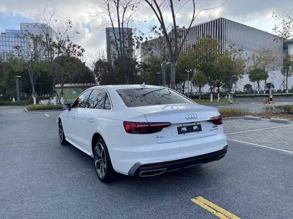 奧迪 奧迪A4L  2022款 35 TFSI 時尚動感型圖片