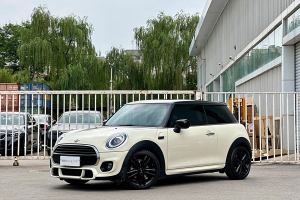 MINI MINI 1.5T COOPER 赛车手