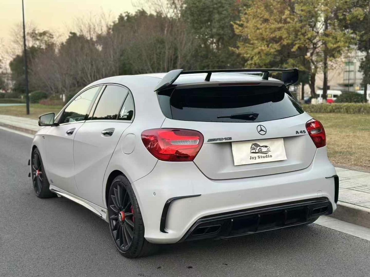 奔馳 奔馳A級AMG  2016款 AMG A 45 4MATIC圖片