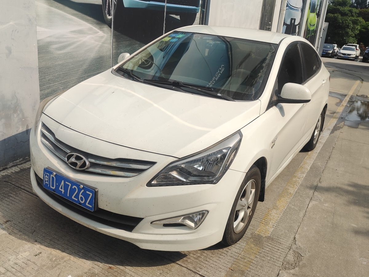 2015年6月現(xiàn)代 瑞納  2014款 1.4L 自動智能型GLS