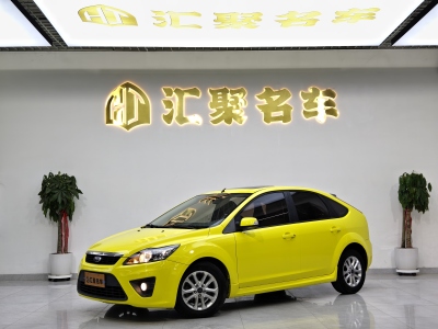 2011年4月 福特 ?？怂?兩廂 1.8L 自動時(shí)尚型圖片