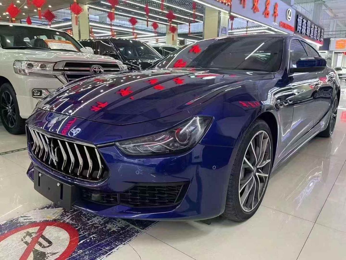 瑪莎拉蒂 Levante  2020款 3.0T 標(biāo)準(zhǔn)版圖片