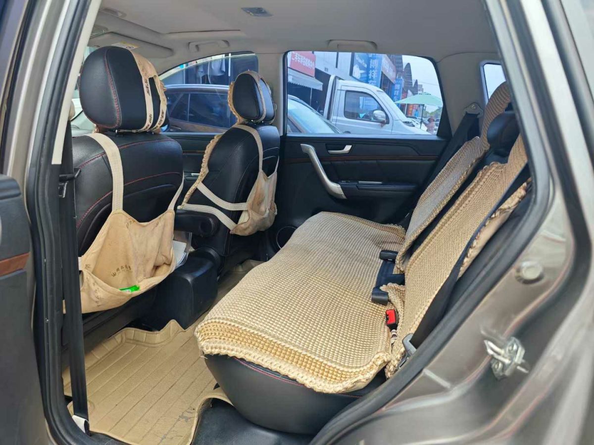 哈弗 H6  2014款 1.5T 手動四驅(qū)精英型圖片