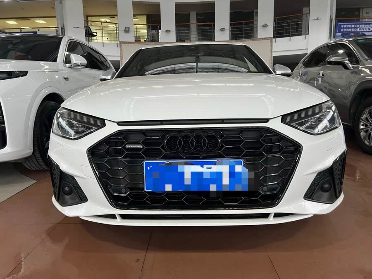 奧迪 奧迪A4L  2022款 45 TFSI quattro 臻選動感型圖片