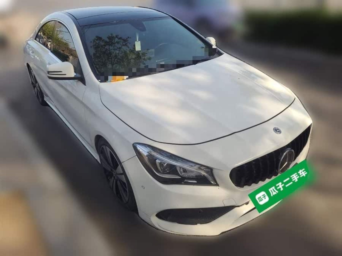 奔馳 奔馳CLA級(jí)  2018款 CLA 200 時(shí)尚型圖片