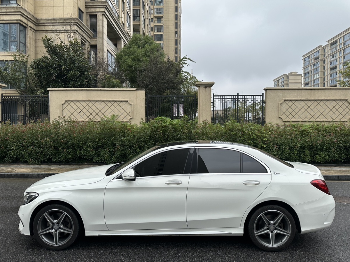 奔驰 奔驰C级  2015款 C 300 L 运动型图片