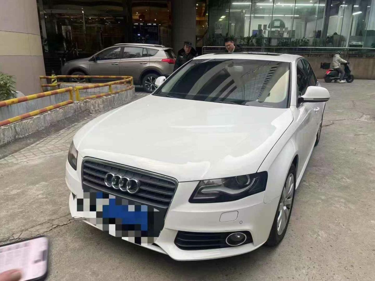 奧迪 奧迪A4L  2012款 2.0 TFSI 自動技術(shù)型圖片