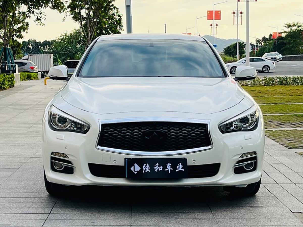 英菲尼迪 Q50L  2015款 2.0T 悅享版圖片