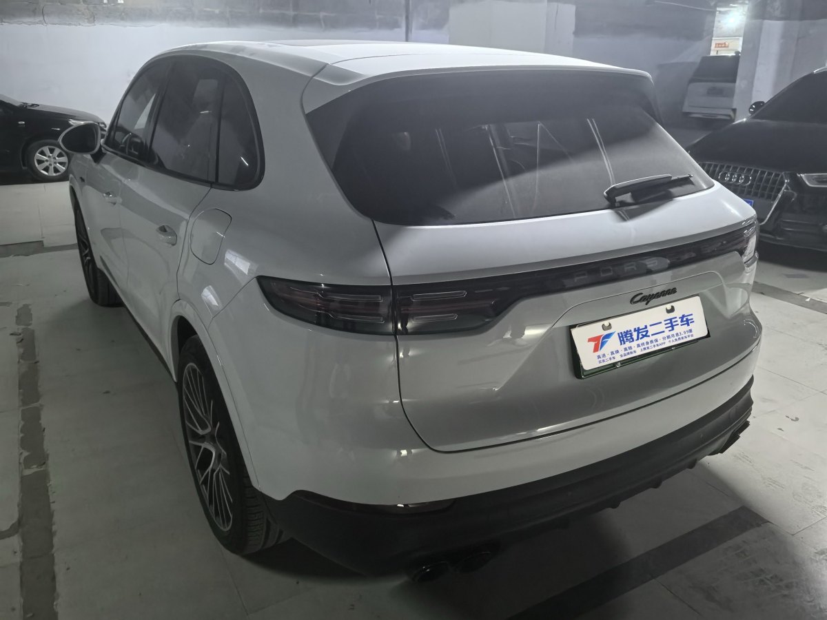 保時捷 Cayenne新能源  2023款 Cayenne E-Hybrid 2.0T 鉑金版圖片