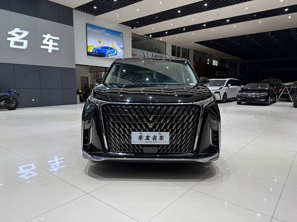 2022年6月上汽大通 上汽大通MAXUS G90  2022款 2.0T 星辰七座版