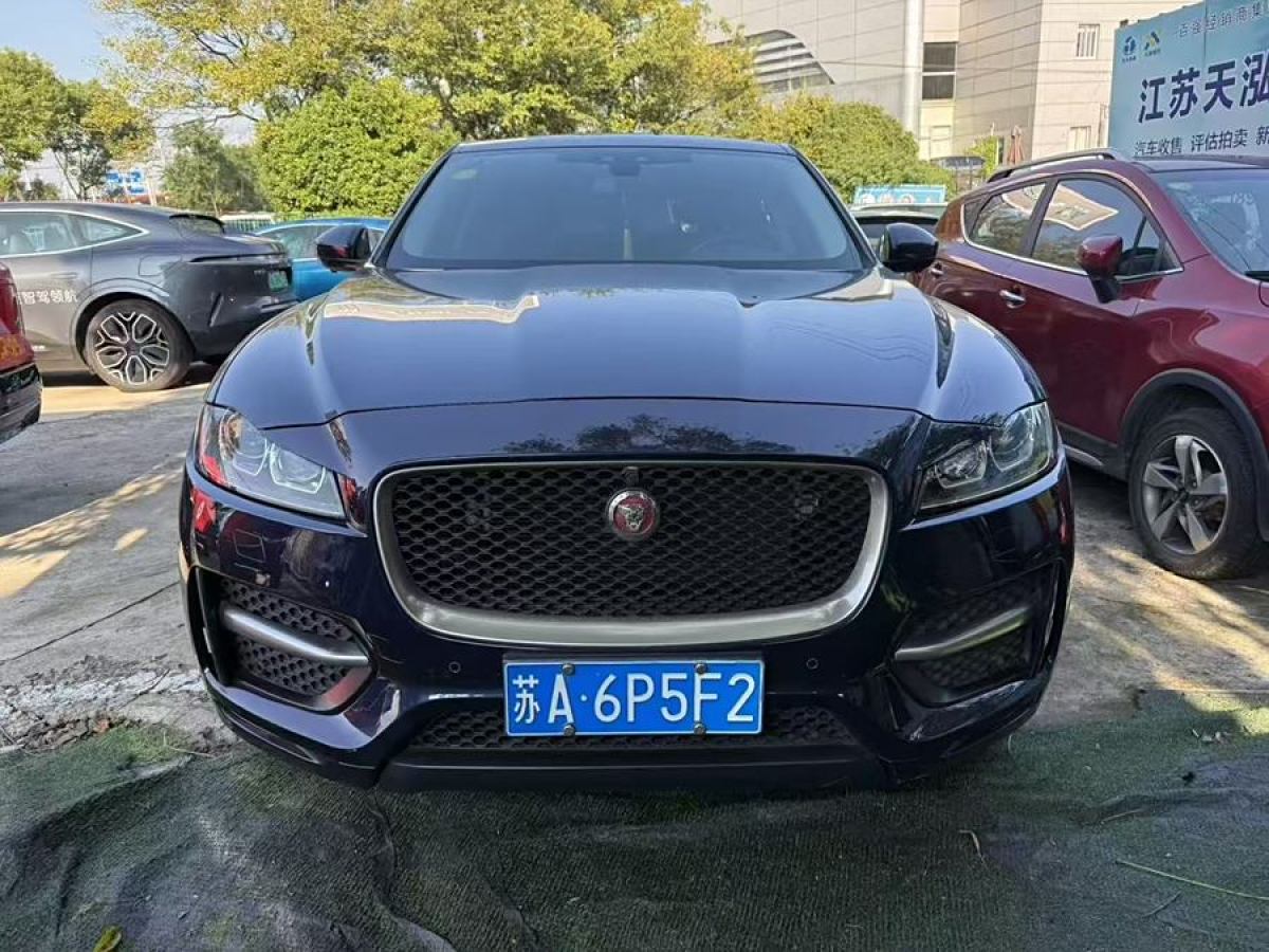 2017年10月捷豹 F-PACE  2016款 2.0T 兩驅(qū)R-Sport運(yùn)動(dòng)版