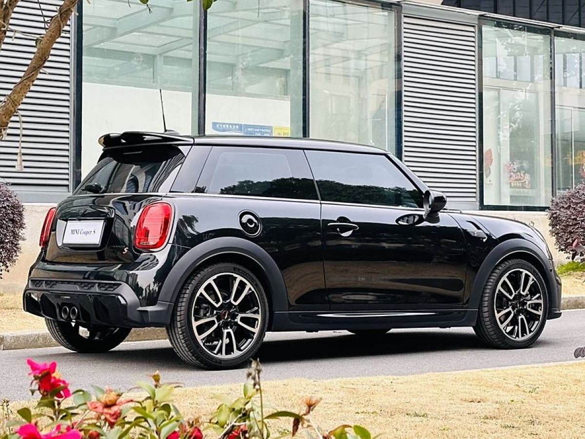 MINI MINI  2023款 2.0T COOPER S 賽車(chē)手圖片