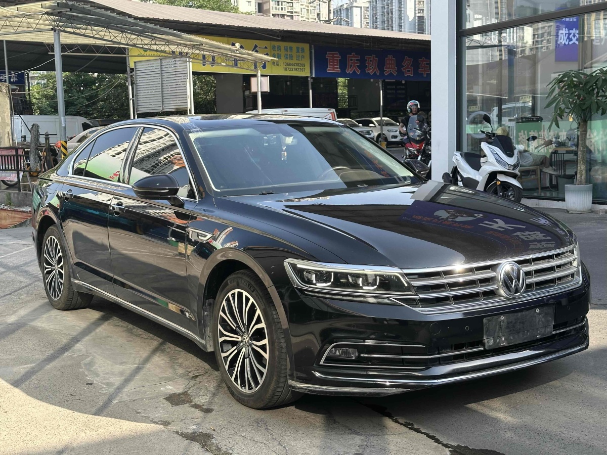 大眾 輝昂  2016款 380TSI 兩驅(qū)至尊版圖片