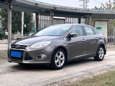 2013年5月 福特 ?？怂?三廂 1.6L 自動尊貴型圖片