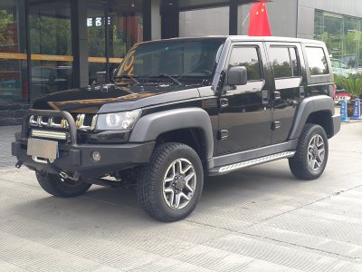 2018年3月 北京 BJ40 40L 2.3T 自動兩驅(qū)尊貴版圖片