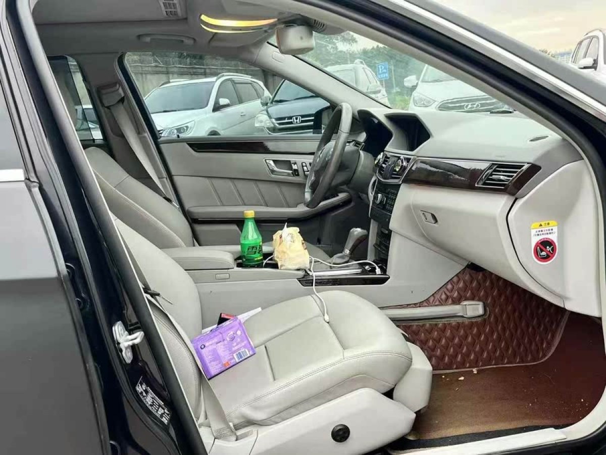 奔馳 奔馳E級  2011款 E 200 L CGI優(yōu)雅型圖片