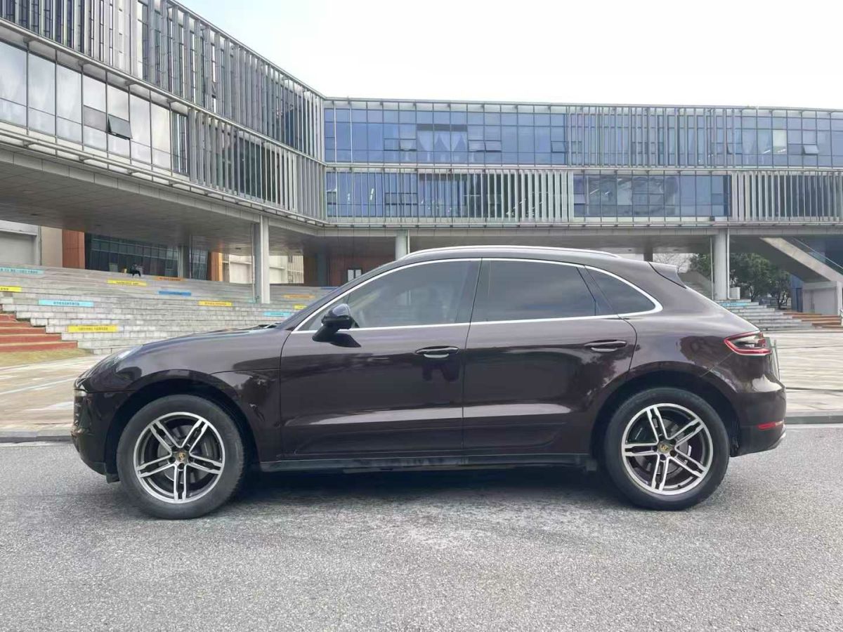 保時(shí)捷 Macan  2014款 Macan 2.0T圖片