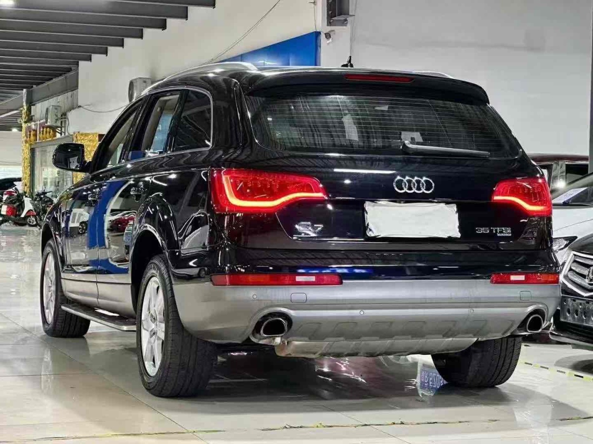 奧迪 奧迪Q7  2015款 35 TFSI 進(jìn)取型圖片