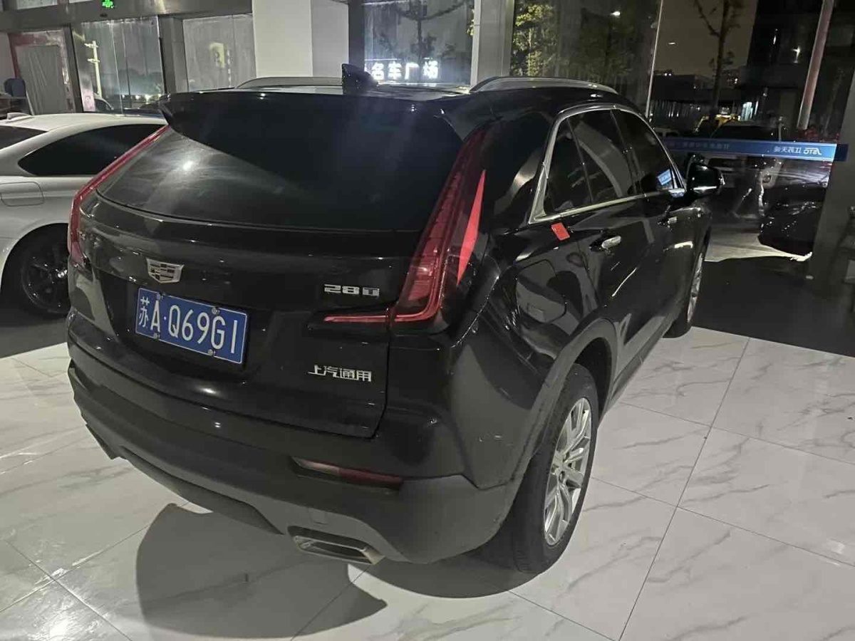 凯迪拉克 XT4  2023款 28T 两驱豪华型图片