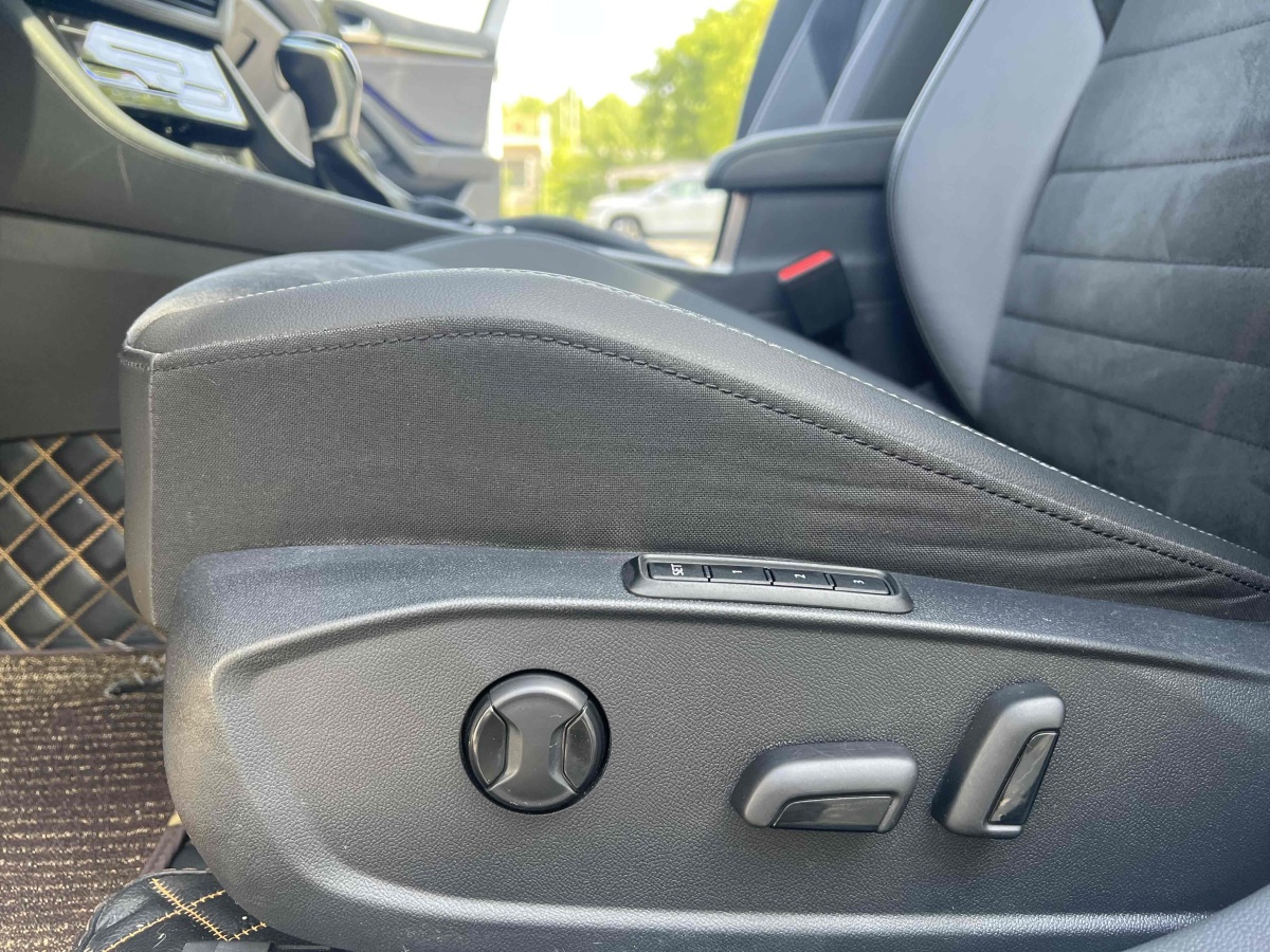 大眾 速騰  2021款 280TSI DSG卓越版圖片