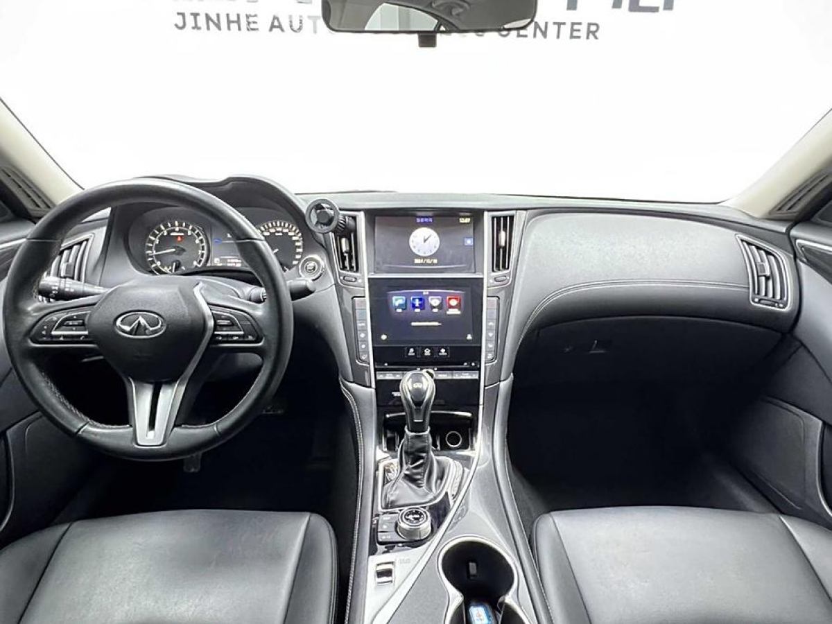 英菲尼迪 Q50L  2018款  2.0T 舒適版 國(guó)VI圖片