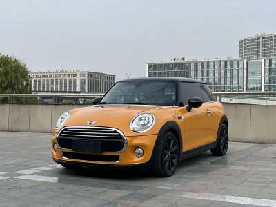 2018年4月 MINI MINI 1.5T COOPER 經(jīng)典派圖片