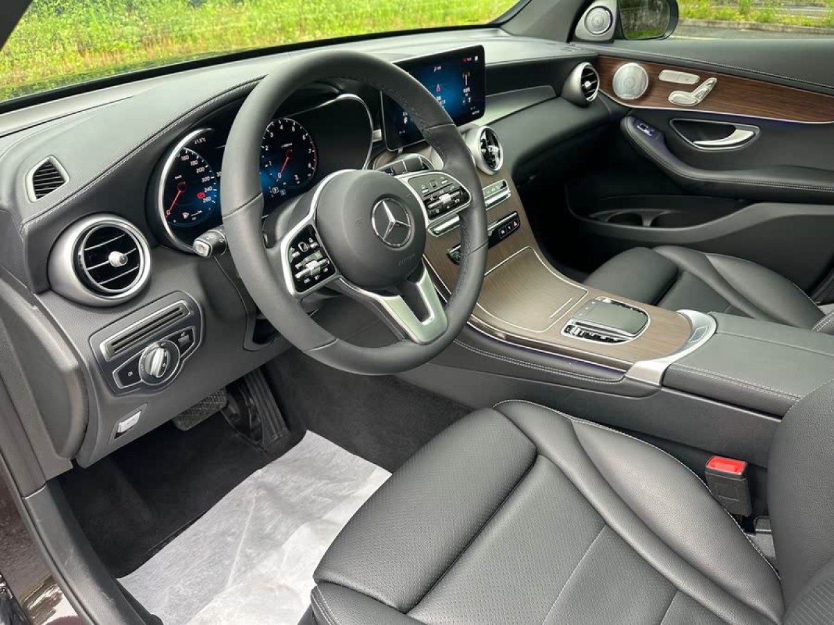 奔馳 奔馳GLC  2018款 改款 GLC 300 4MATIC 動感型圖片